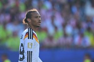 抽象表现!30岁萨内本届世界杯4场全首发,17次尝试过人仅成功2次